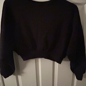 Black Cropped Sweatshirt